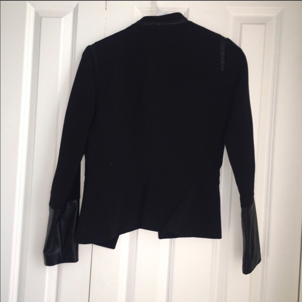 H&M blazer - Picture 2 of 3